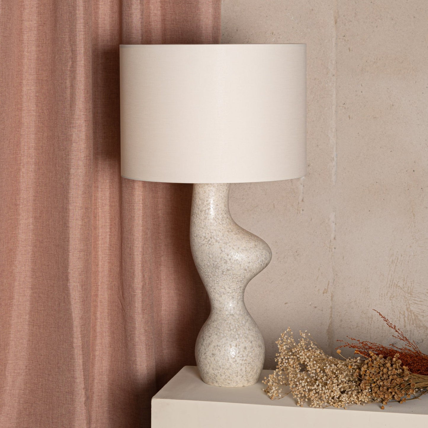 Venuso Ceramic Table Lamp